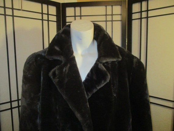 Jordache faux fur coat - image 4