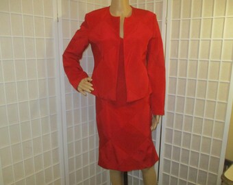 Linda Hutton sleeveless dress and jacket set