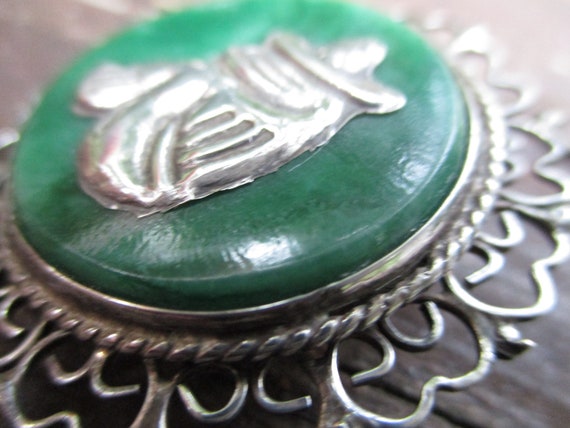 Mexican silver siesta pin with green stone - image 10