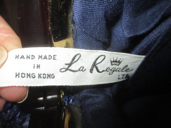 vintage La Regale straw kiss lock clutch View 4