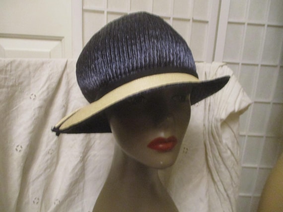 Kutz vintage navy and natural straw cloche hat - image 5