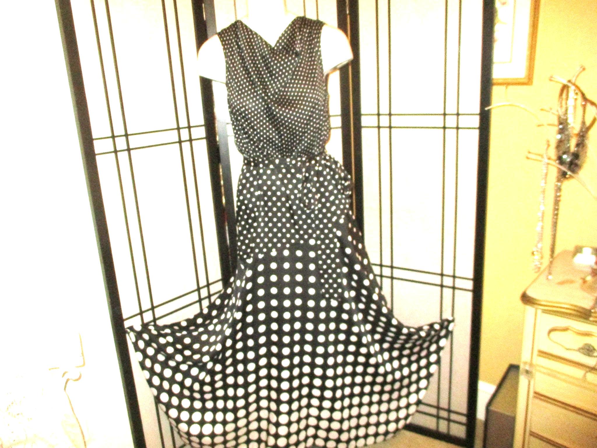banana republic black and white polka dot dress Sleeveless Cowl Neck With Handkerchief Hem Ladies dresses