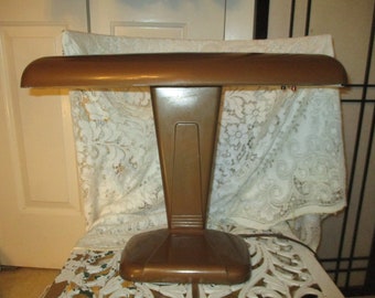 Lámpara de escritorio/oficina art déco de metal fundido de General Lamps Mfg. Corp.