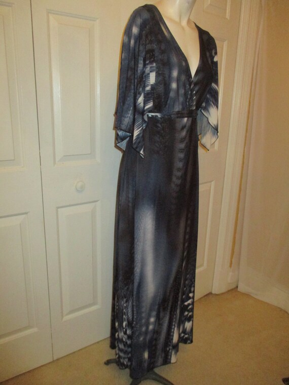 Carole Little flutter sleeve knit maxi dress - image 4