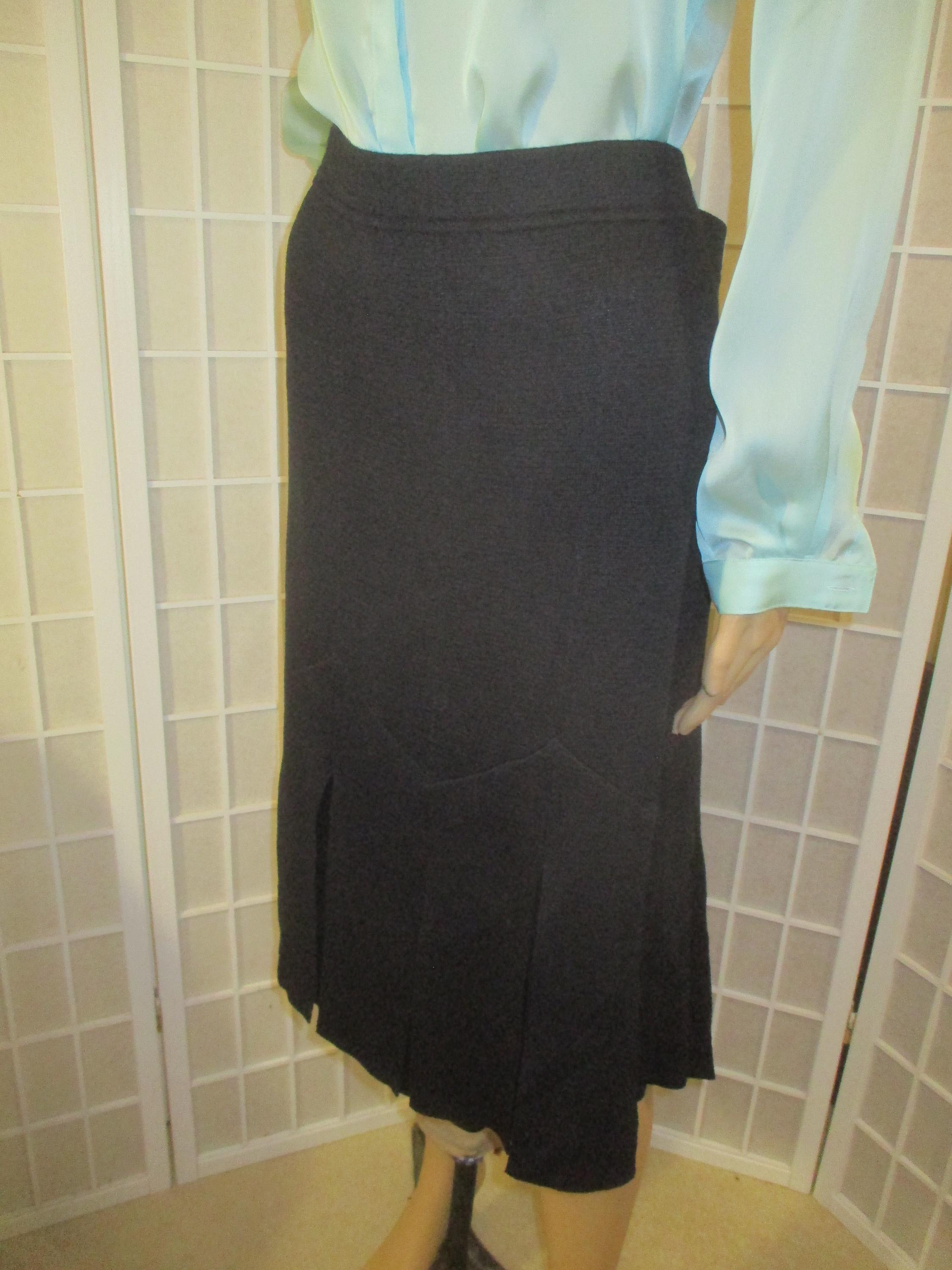 St John Essentials by Marie Gray Vintage Black Knit Wide Fringed