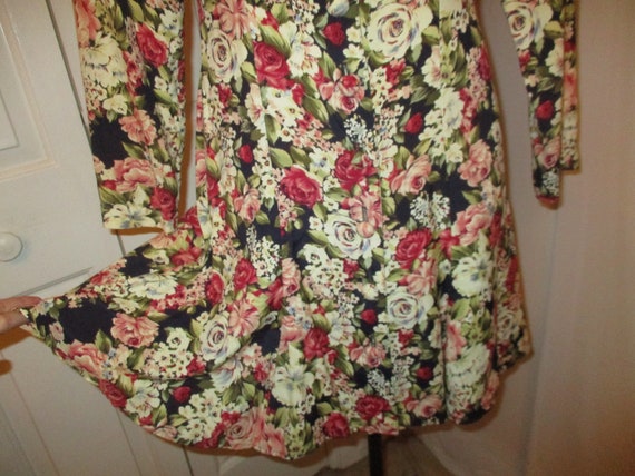 Paul Harris floral print button down dress - image 9