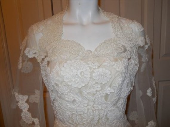 Vintage hand made wedding gown XS - image 2
