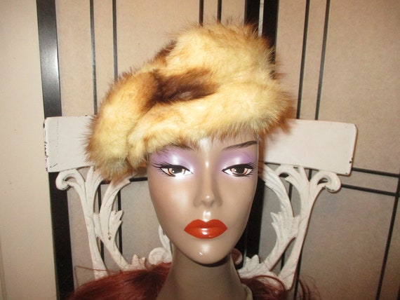red tail fox fur hat/tam - image 8