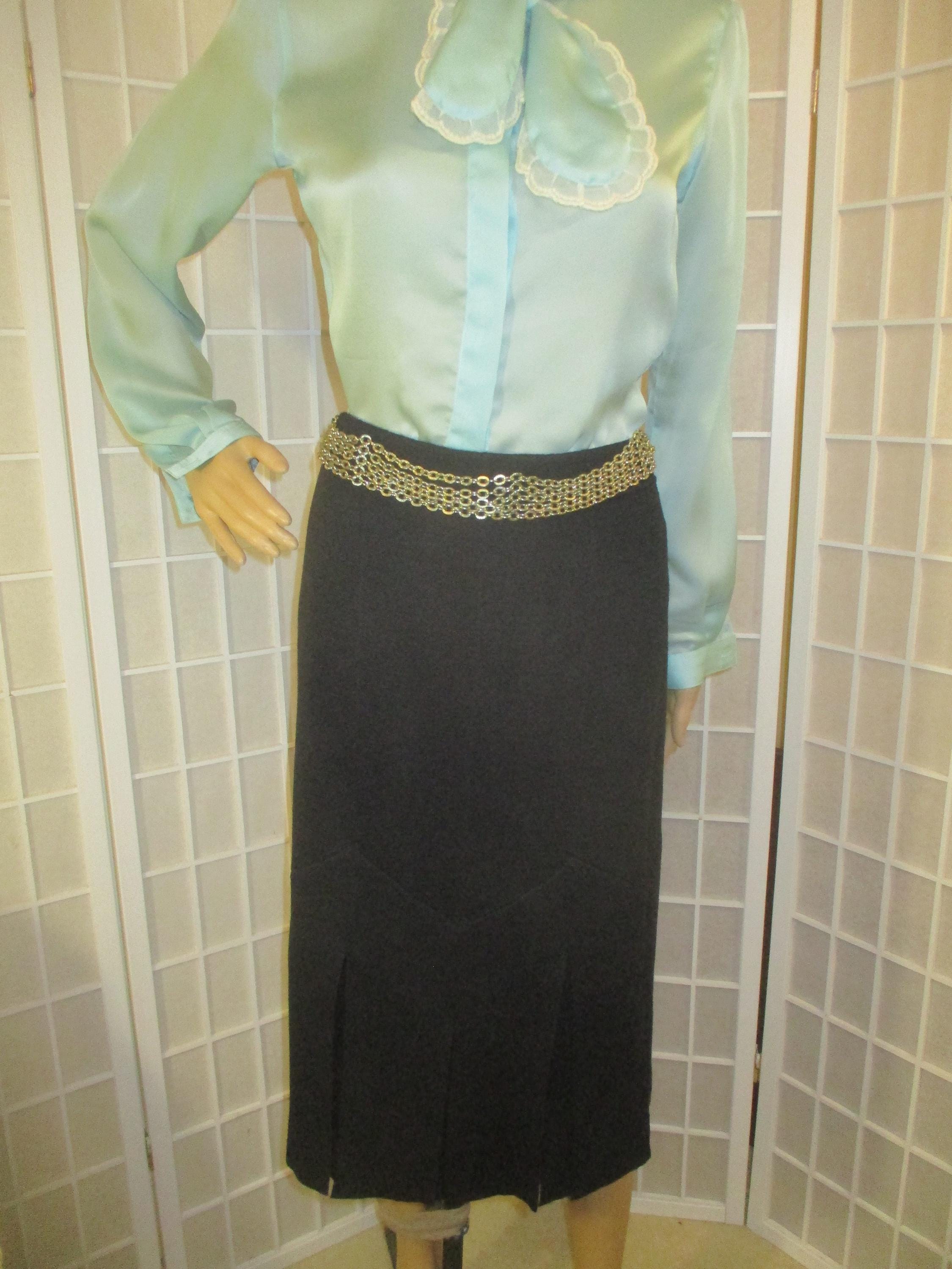St John Essentials by Marie Gray Vintage Black Knit Wide Fringed