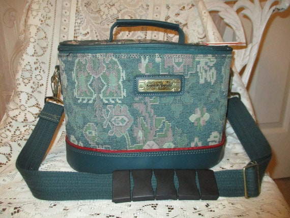 American Tourister tapestry train case