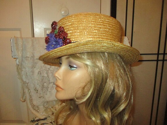Straw boater hat with berries and purple flower - image 4