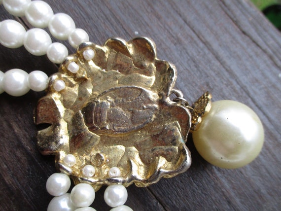 Faux pearl triple strand dangle pendant necklace - image 10