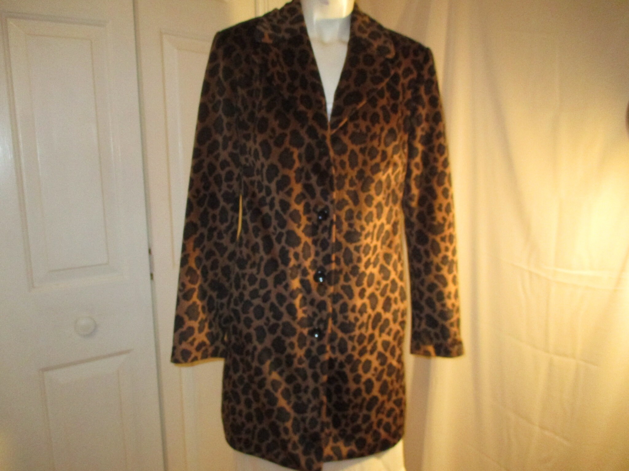 velvet leopard blazer