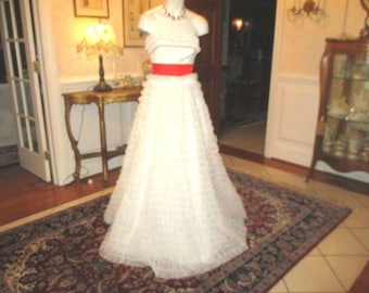 Nadine ruffled 1970&#39;s white with red prom/ball gown