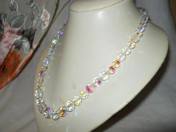 Vintage faceted crystal necklace - image 5