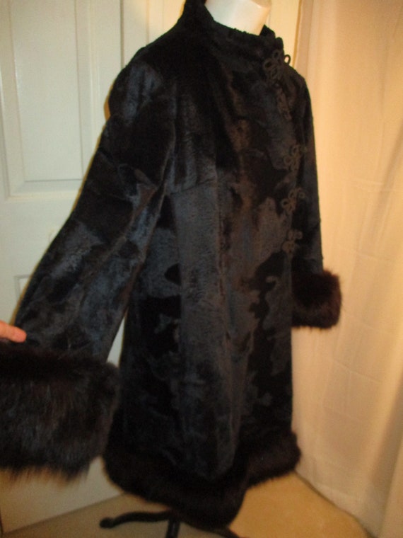 crushed velvet with fox trim coat - image 4
