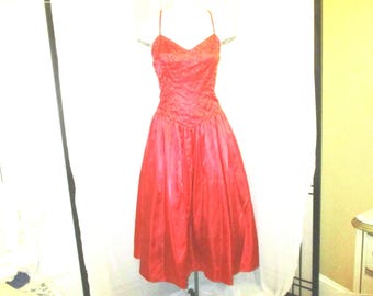 vintage Gunne Sax by Jessica McClintock red size 6
