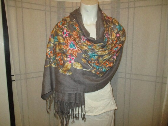 Women Bohemia Floral Patchwork Tassel Shawl Scarf