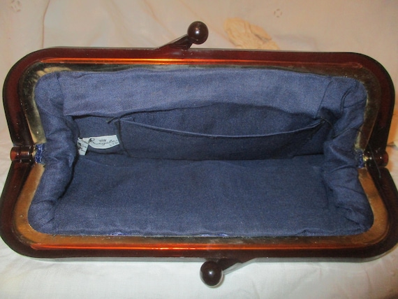 vintage La Regale straw kiss lock clutch View 3