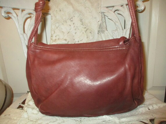 Sinikka leather shoulder bag - image 6