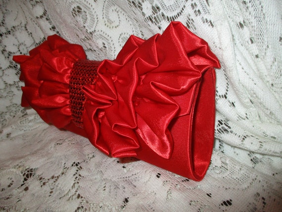 Jessica McClintock ruffled red satin clutch - image 9