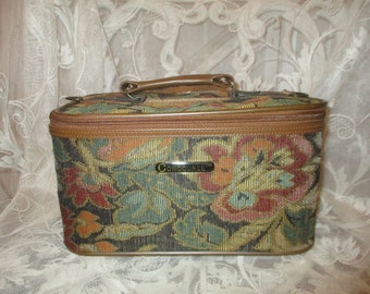 Vintage Concourse tapestry cosmetic/travel/train case