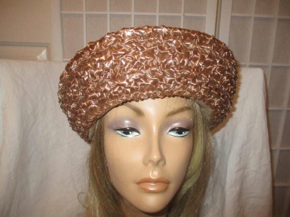 vintage L'Pell's straw hat - image 10