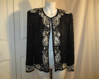 Chaqueta con cuentas Silky Nites de Cherish