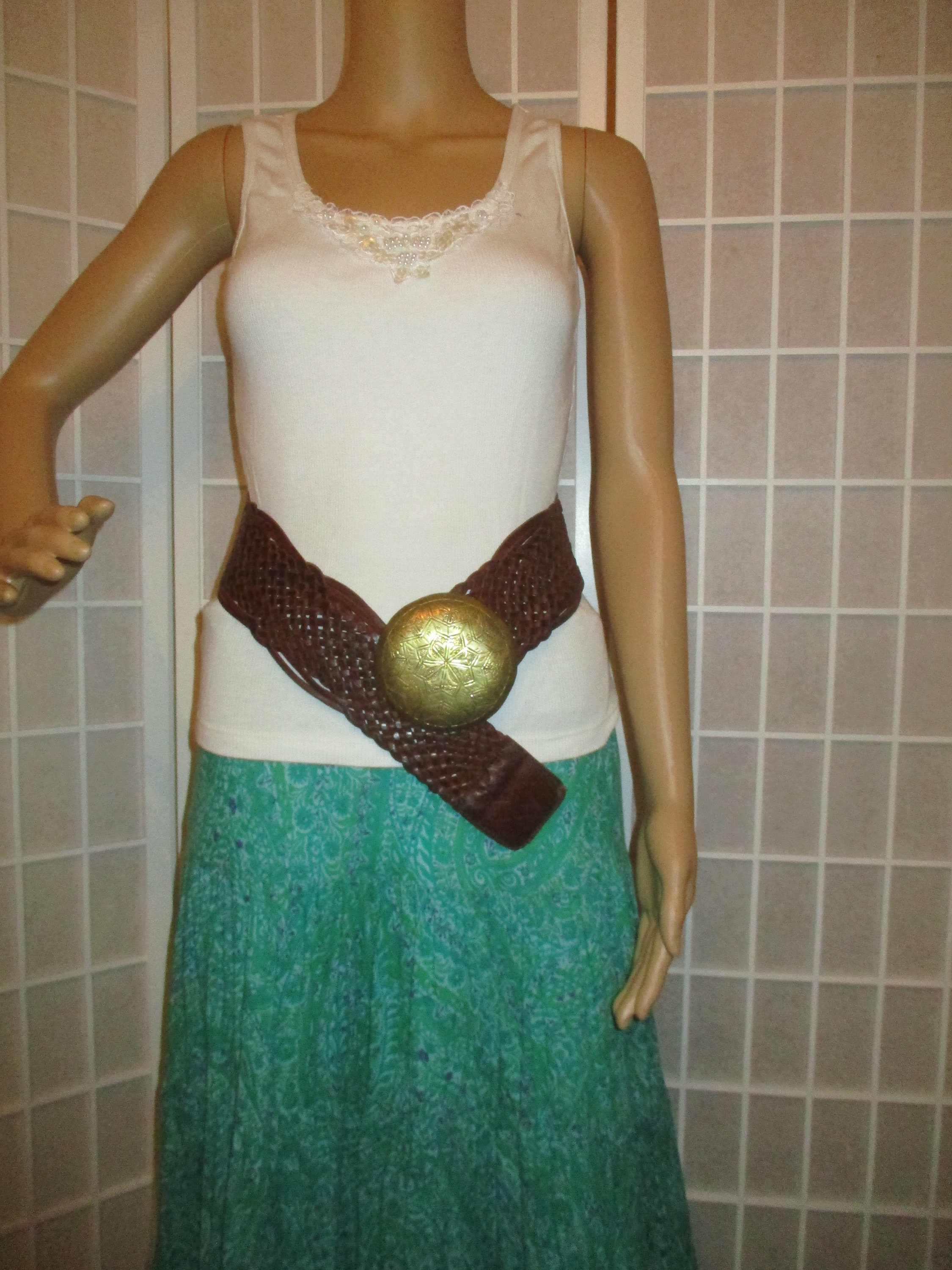 Vintage Wide Woven Boho Leather Belt With Etched Brass  display picture 1