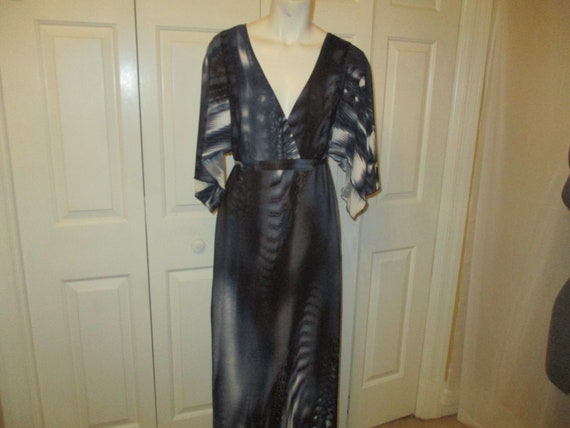 Carole Little flutter sleeve knit maxi dress - image 1