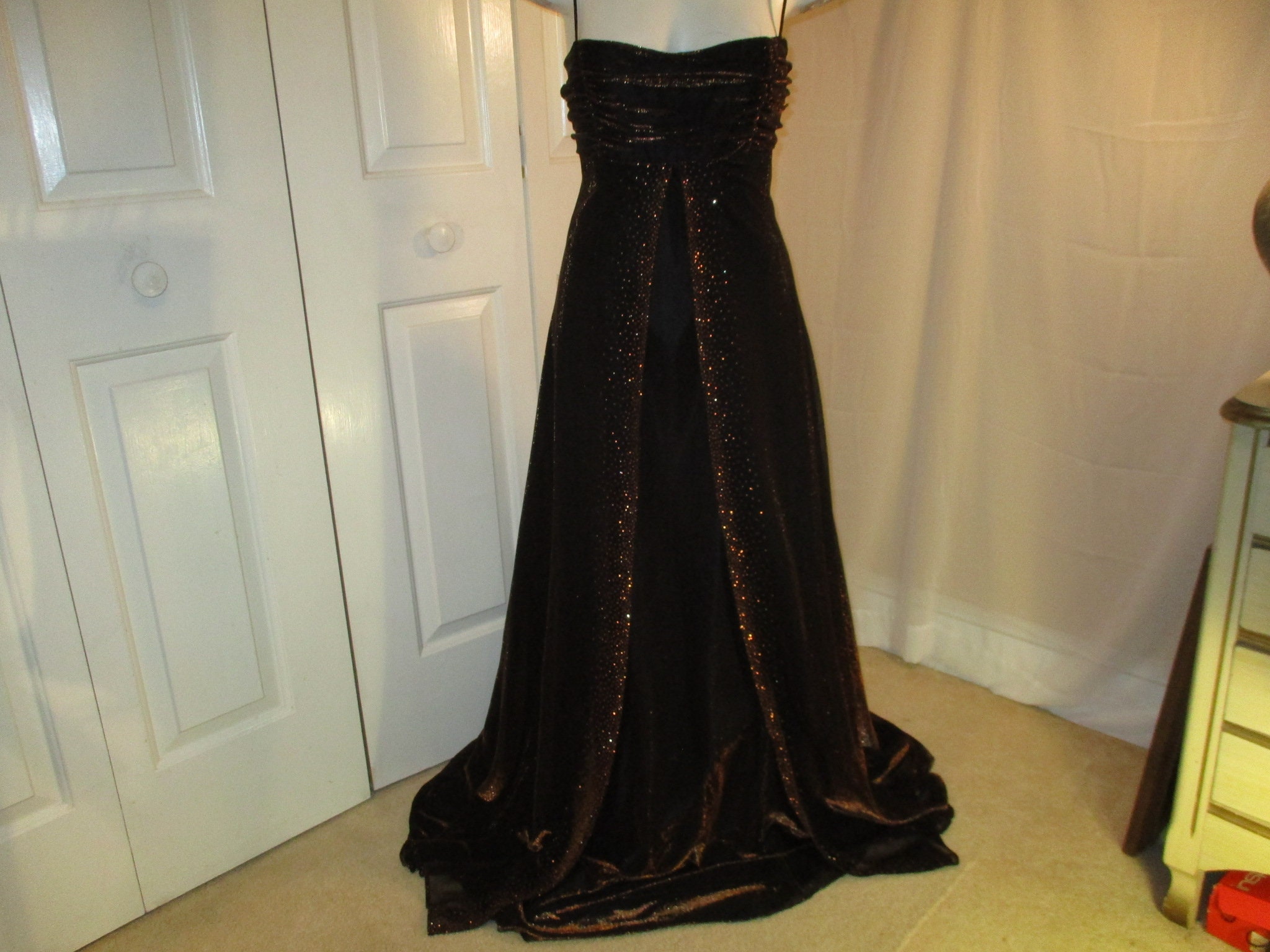 Jump apparel by top wendye chaitin prom dresses