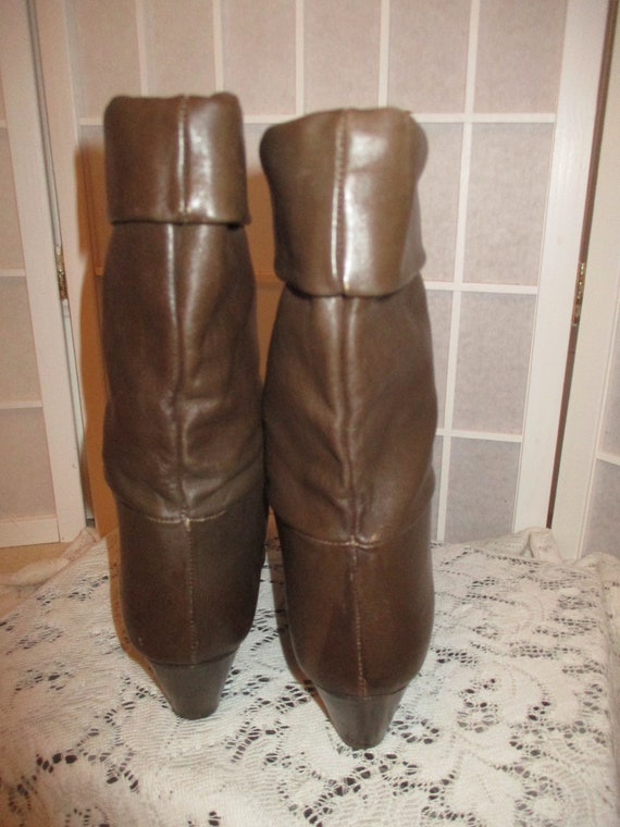 Showoffs leather mid calf/ankle boots size 9 - image 6