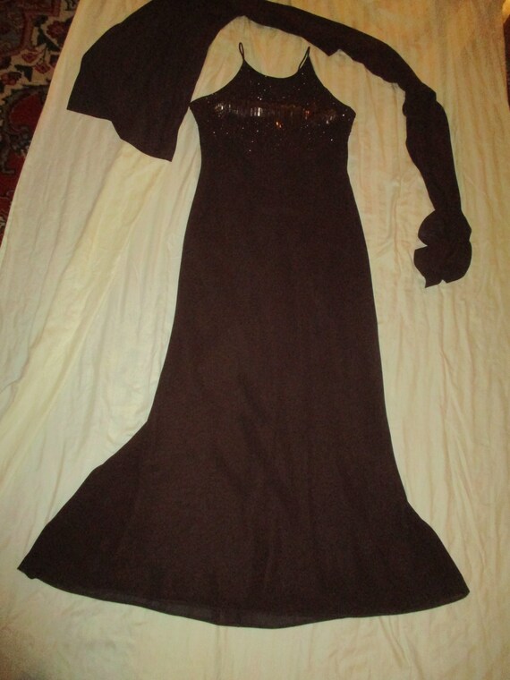 Cachet formal with matching scarf/wrap - image 10