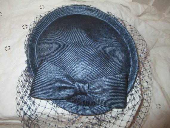 Vintage Marida Navy Straw Hat With Veil - Etsy display picture 2
