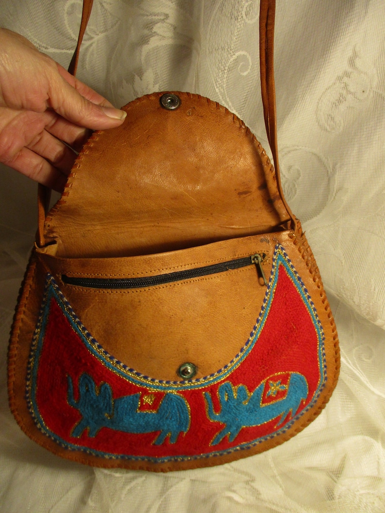 elephant embroidered leather shoulder bagclutch