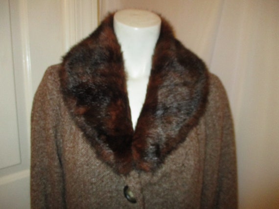 F.L. Malik tweed coat with faux mink collar - image 2