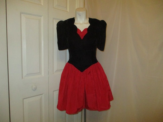 Jessica McClintock for Gunne Sax party dress