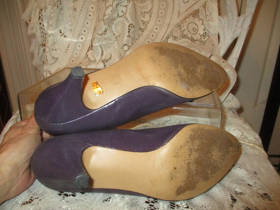 connie faux leather purple pumps 7 - image 8