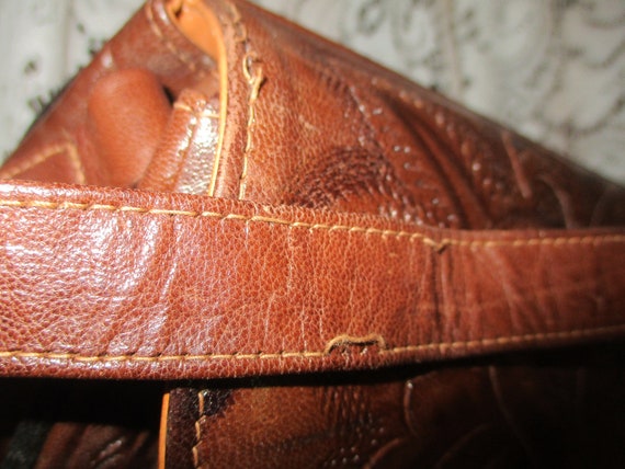 Tooled leather shoulder bag - image 9