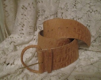 Helium croc embossed wide leather belt
