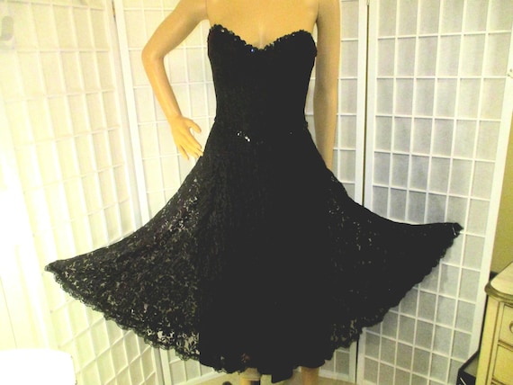Vintage Gunne Sax by Jessica McClintock strapless lace dress 6