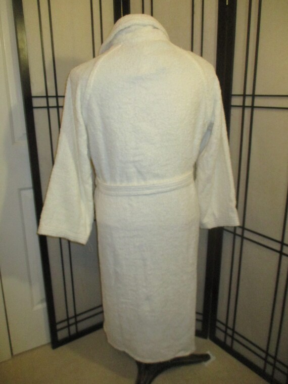 men's soft terry cloth robe - image 5