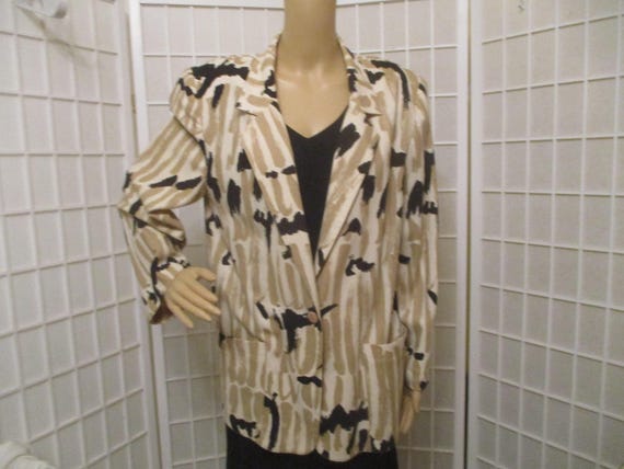Personal vintage bold graphic print silk blazer/jacket