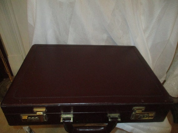 vintage leather briefcase with combination locks - image 7