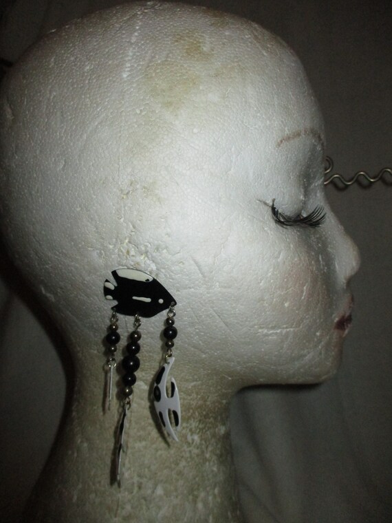 Tropical fish dangle earrings - image 8