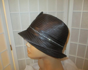 Vintage Swan Hat New York Art Deco Rhinestone Trim Fedora  display picture 2