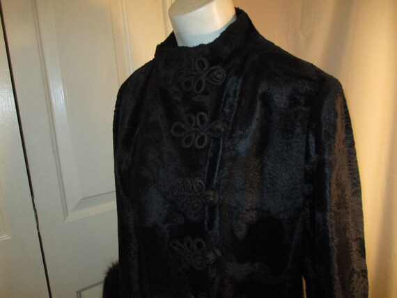 crushed velvet with fox trim coat - image 8