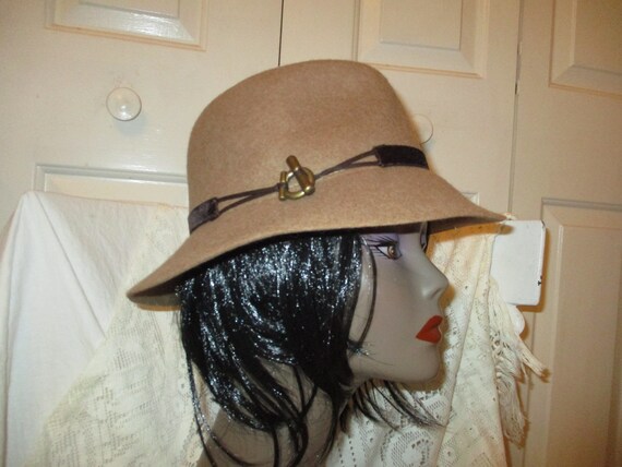Raffaello Bettini tan felt fedora