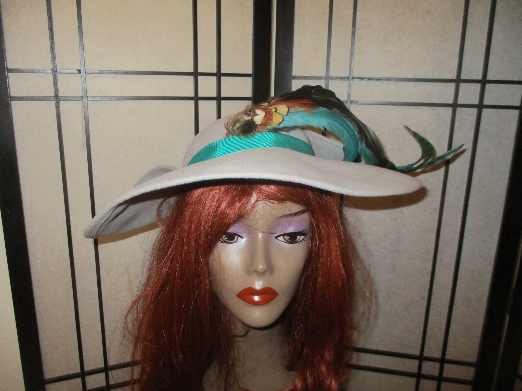 ?Ruth Kropveld ?Chateau Creations ?vintage wool felt hat with feather & bling $_57.JPG?set_id=8800005007 main image 3