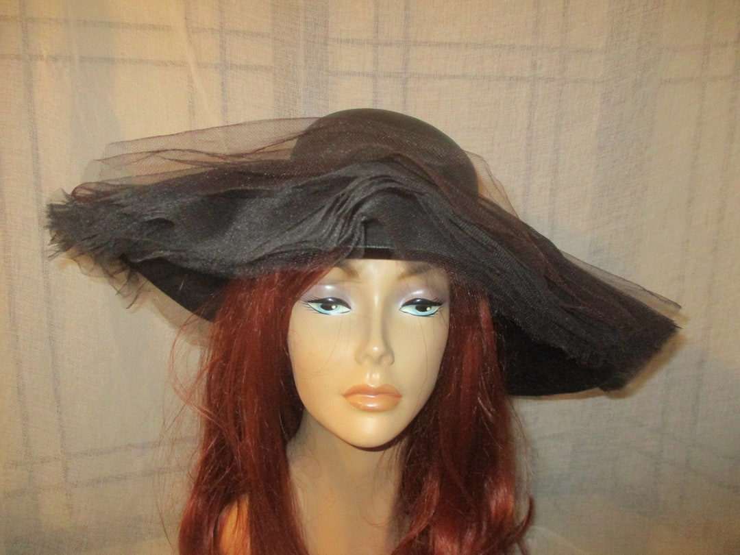Cute Vintage Dress Hat / Church Hat by Saks Fifth Avenue Cute Vintage Dress Hat / Church Hat by Saks Fifth Avenue main image 2